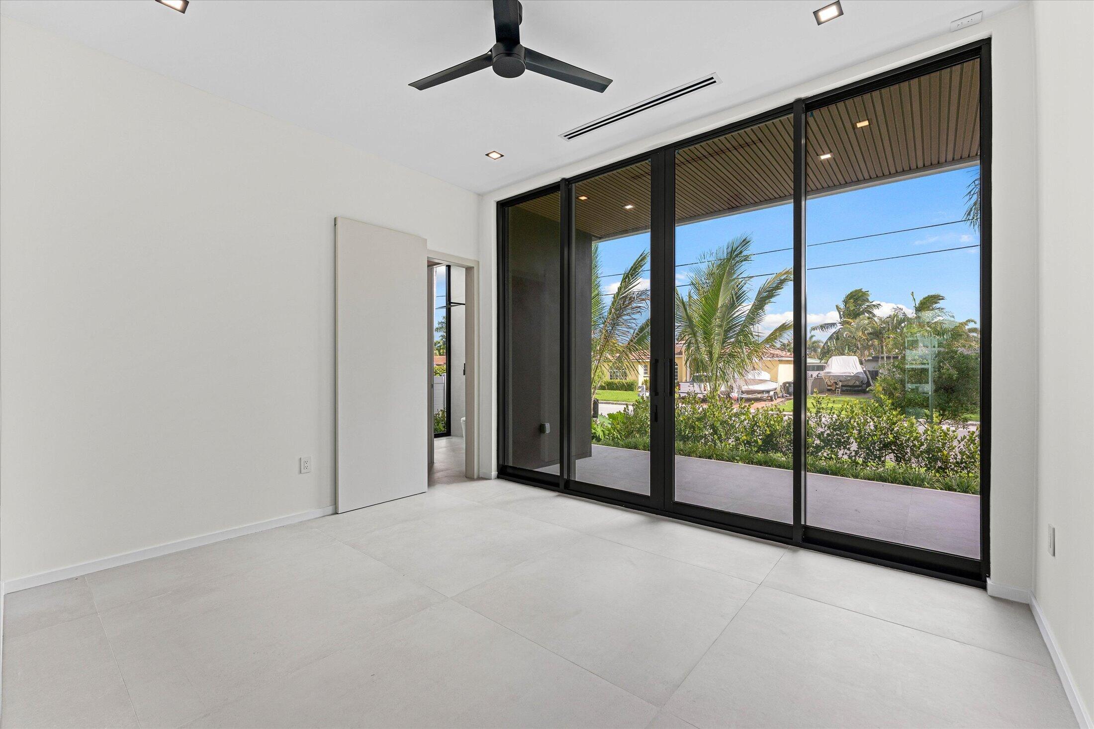 SOUTH NEW RIVER ISLES SEC - Residential
