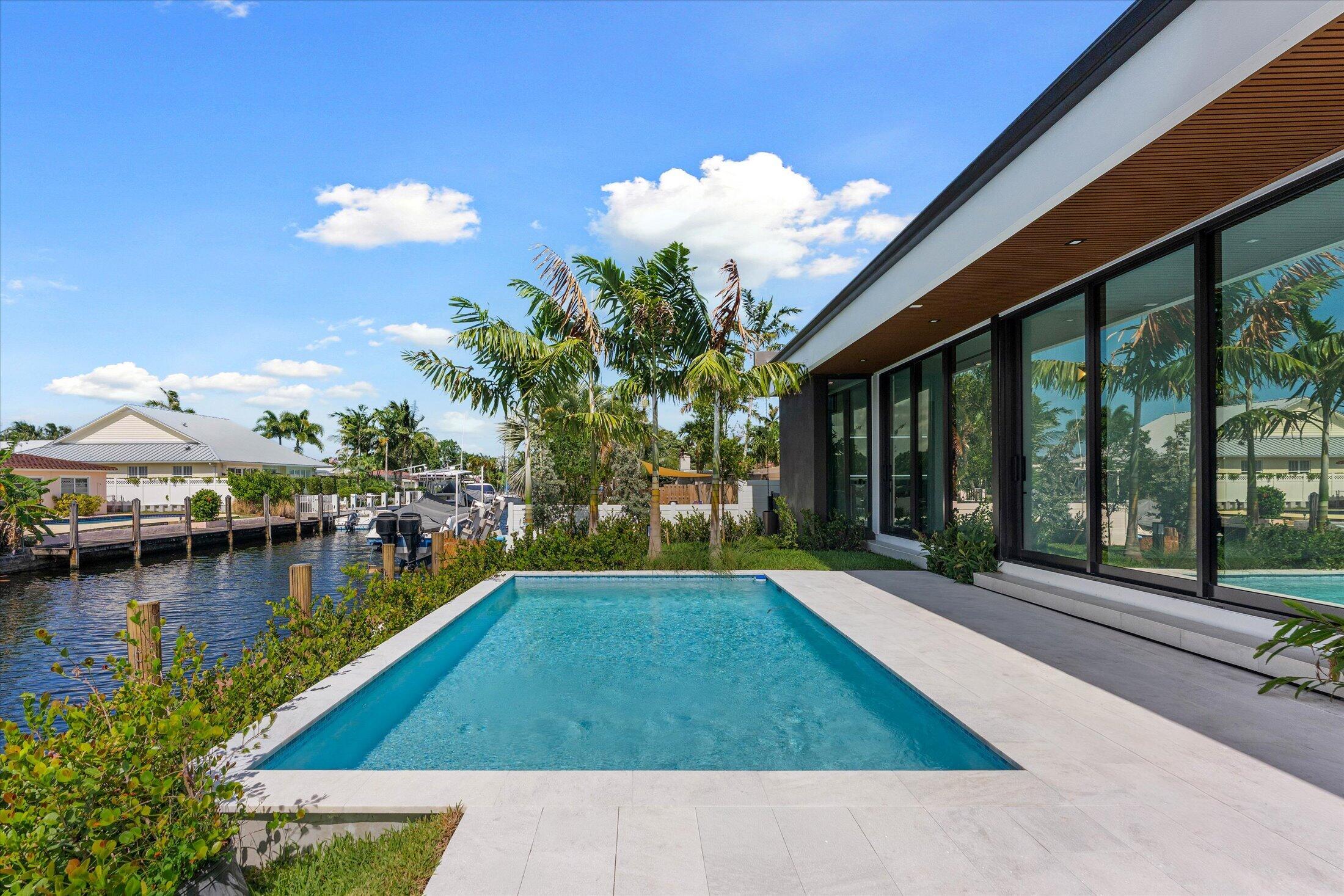SOUTH NEW RIVER ISLES SEC - Residential