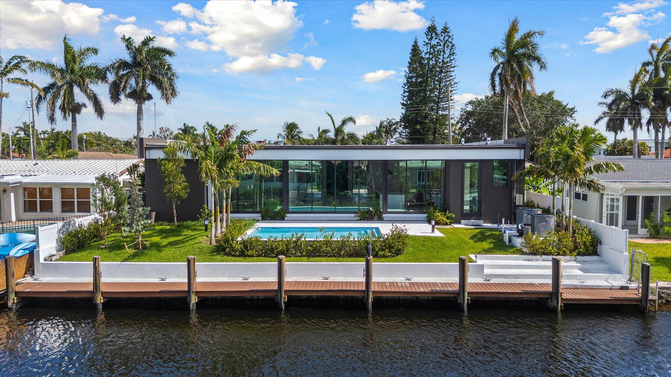 SOUTH NEW RIVER ISLES SEC - Residential