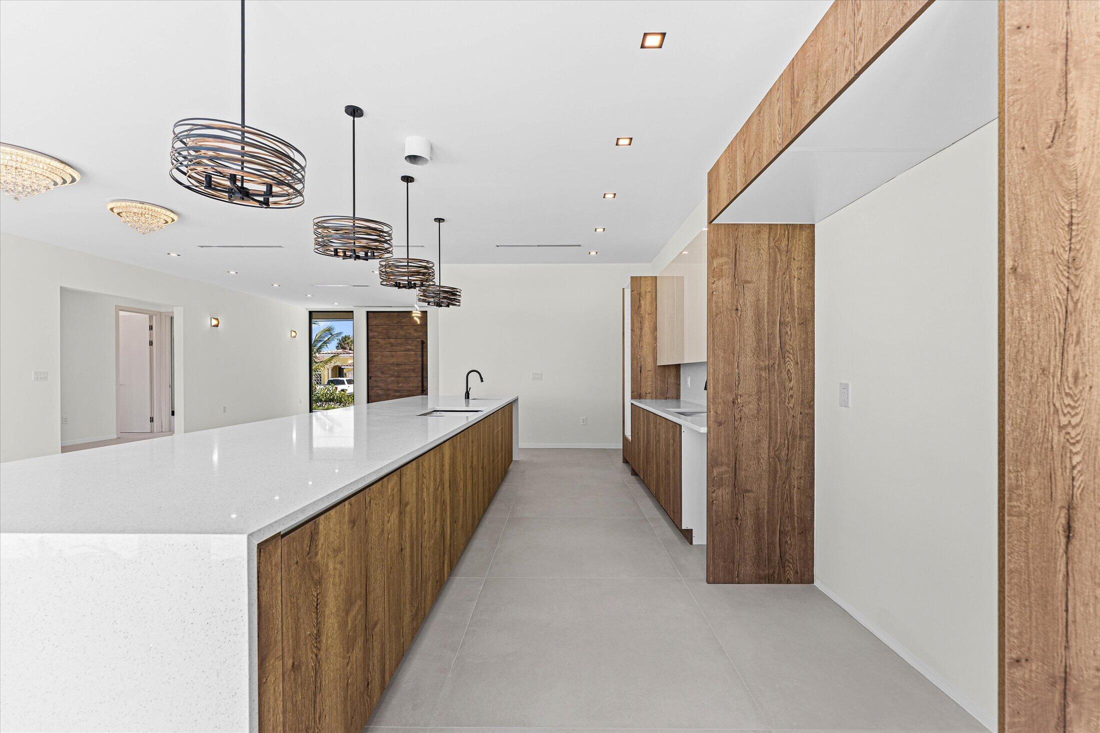 SOUTH NEW RIVER ISLES SEC - Residential