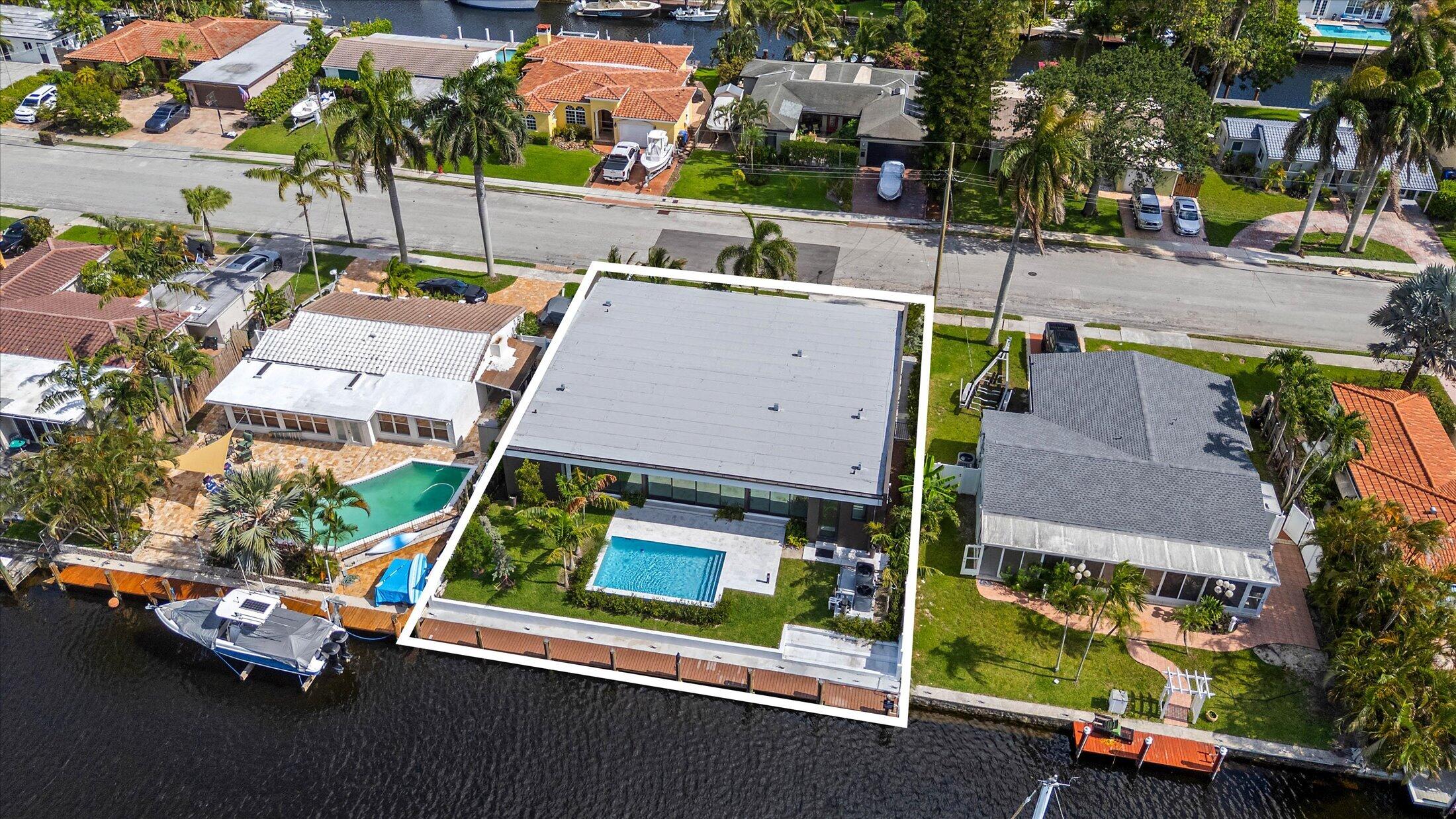 SOUTH NEW RIVER ISLES SEC - Residential