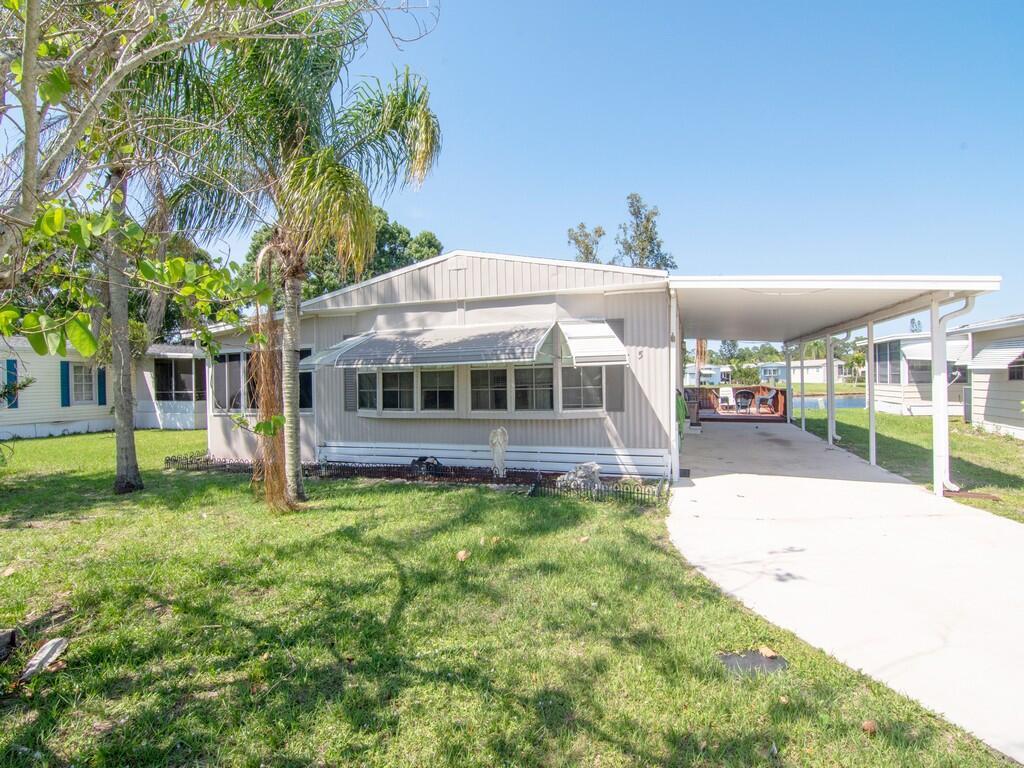 Spanish Lakes Golf Village - Residential