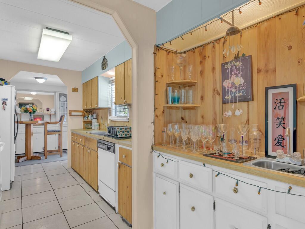 Spanish Lakes Golf Village - Residential