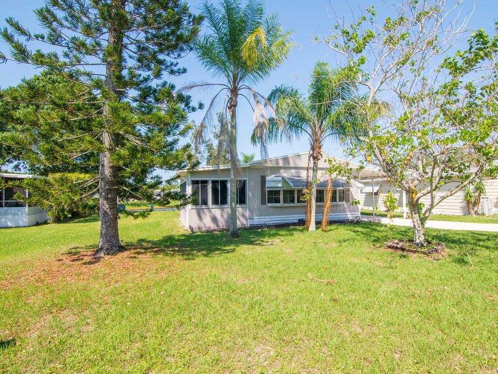 Spanish Lakes Golf Village - Residential