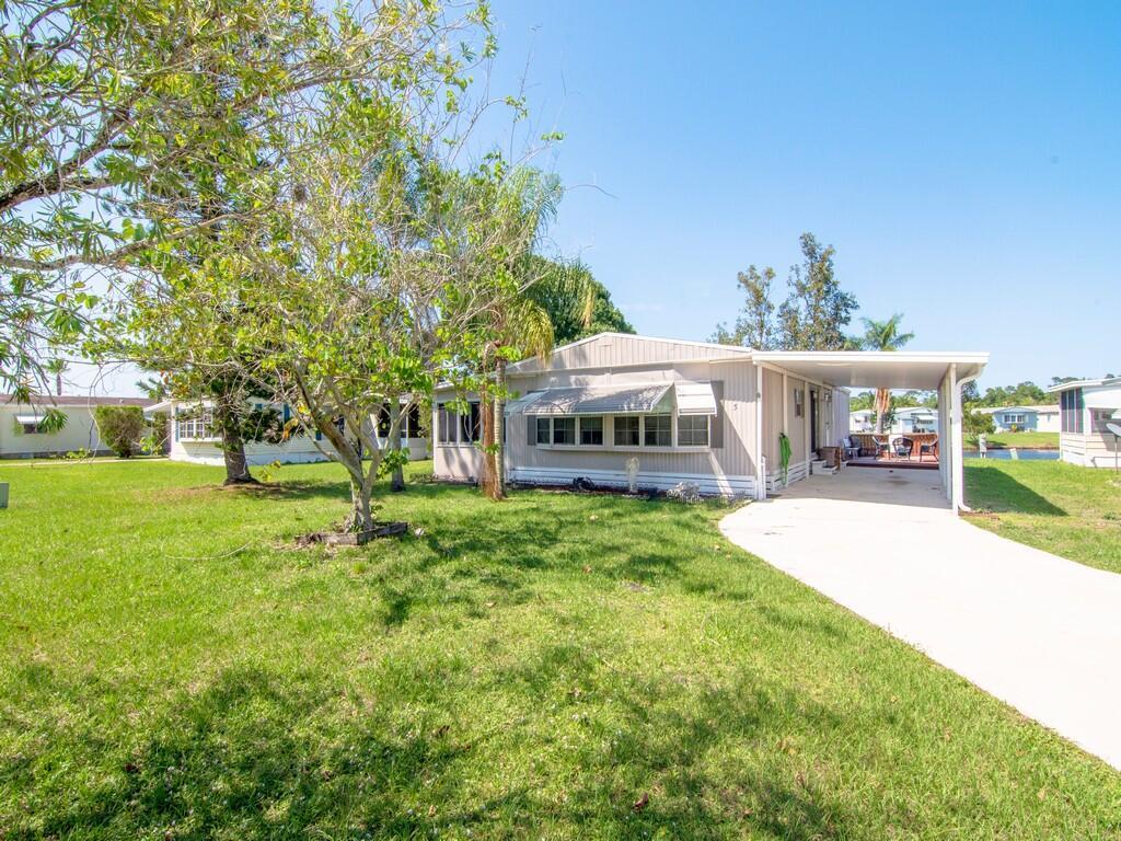 Spanish Lakes Golf Village - Residential