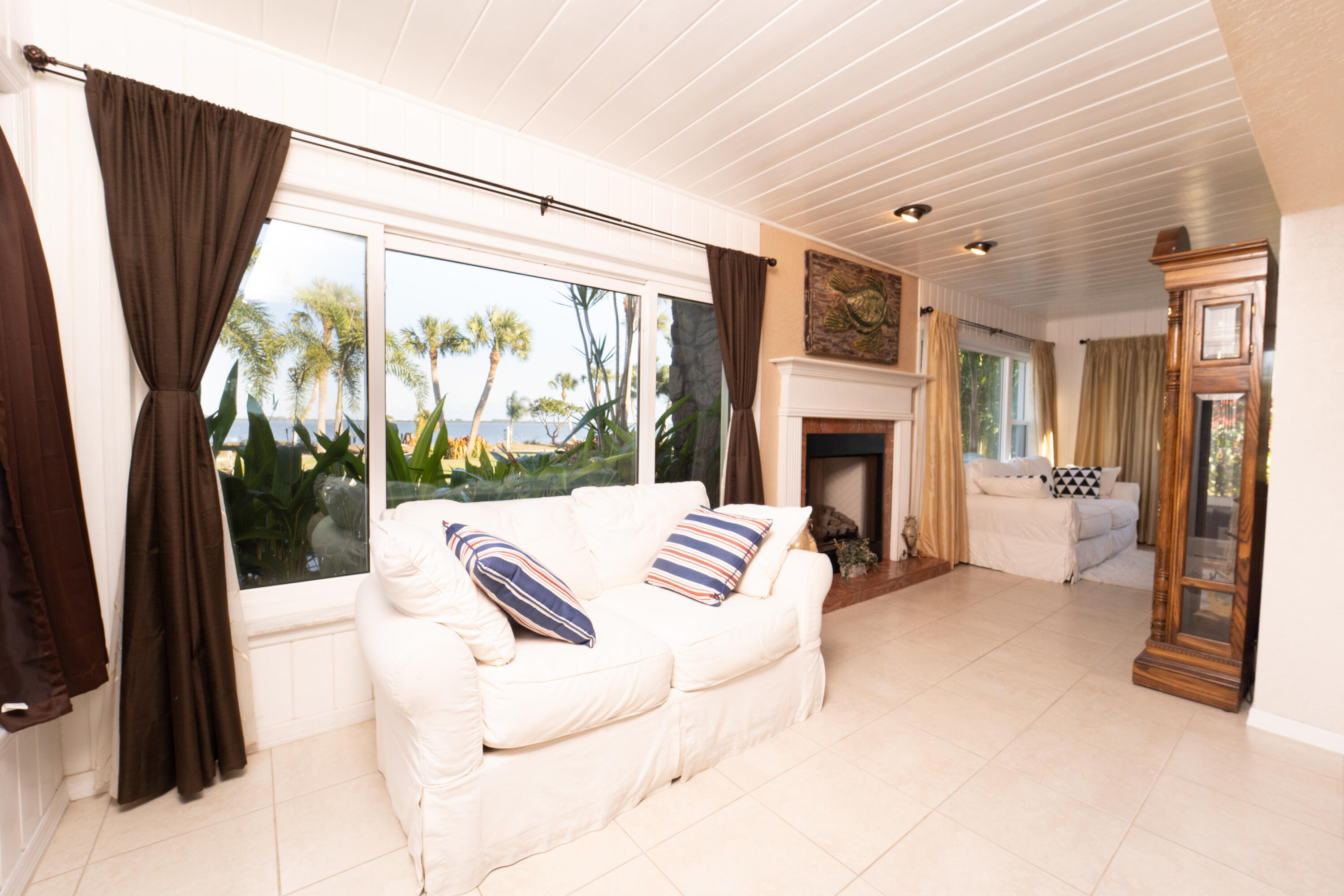 METES AND BOUNDS - Residential