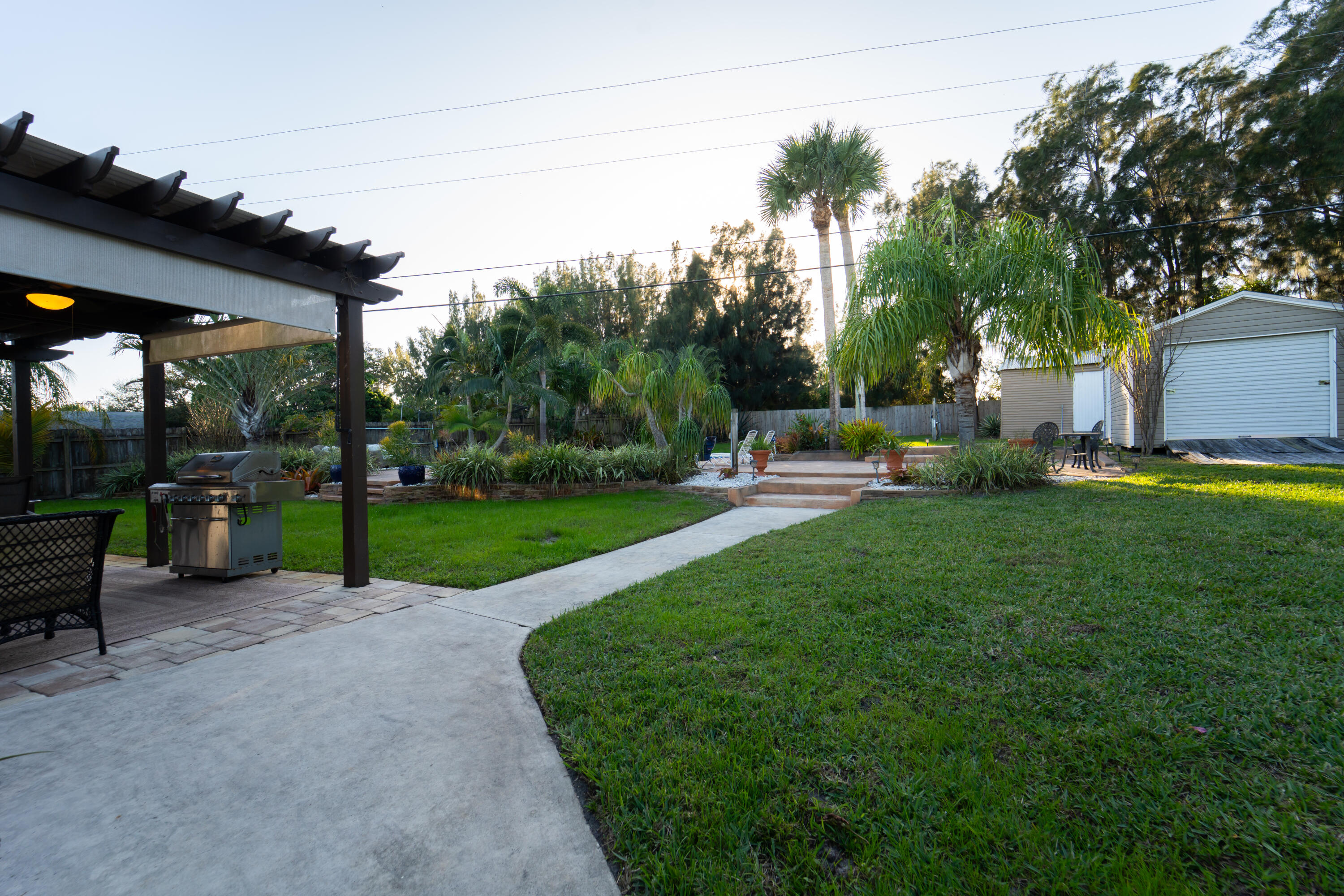 METES AND BOUNDS - Residential