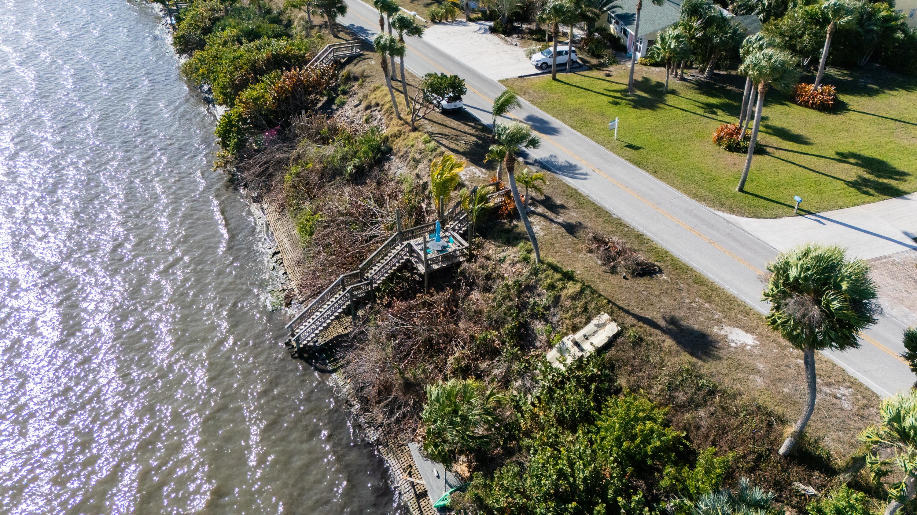METES AND BOUNDS - Residential