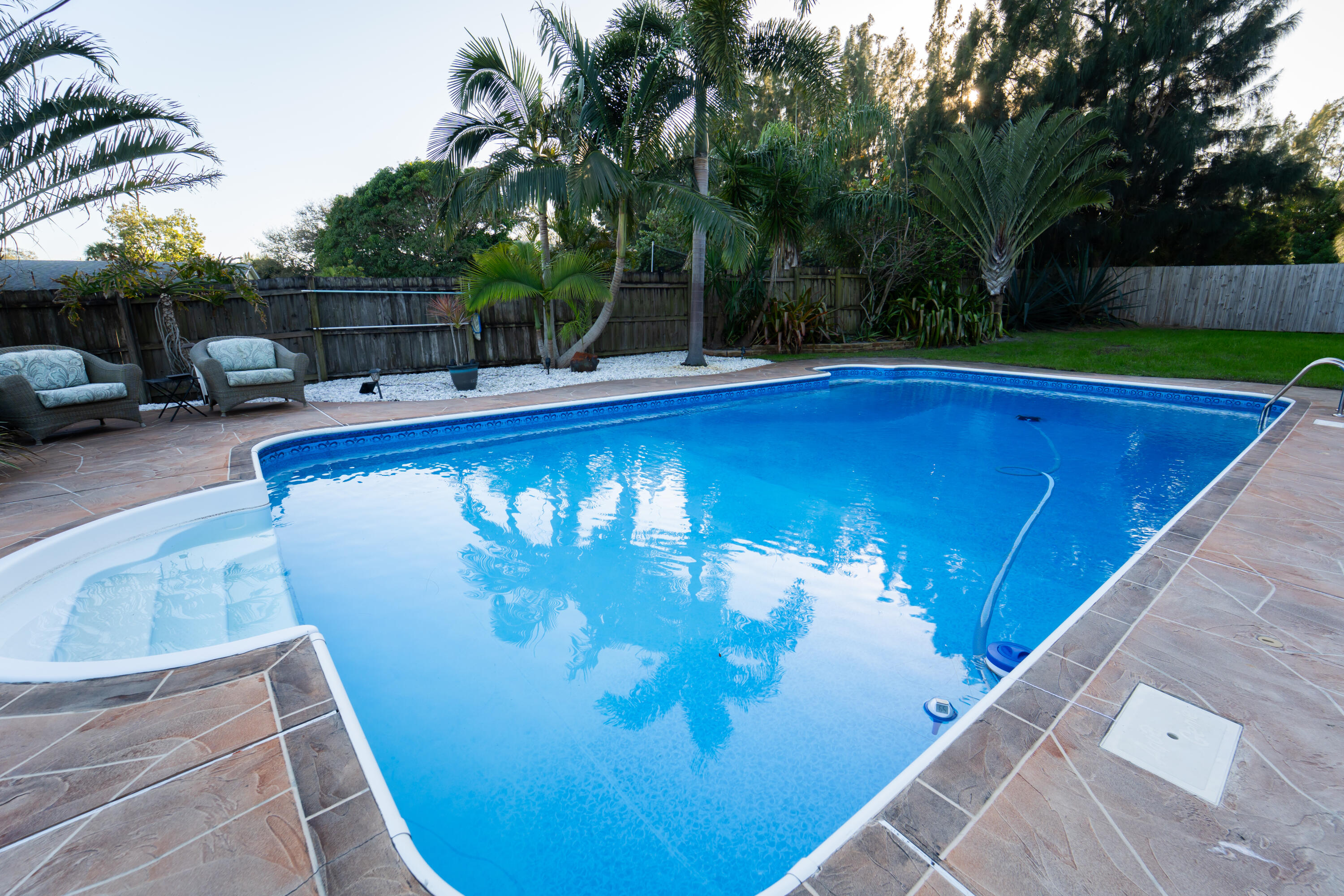 METES AND BOUNDS - Residential