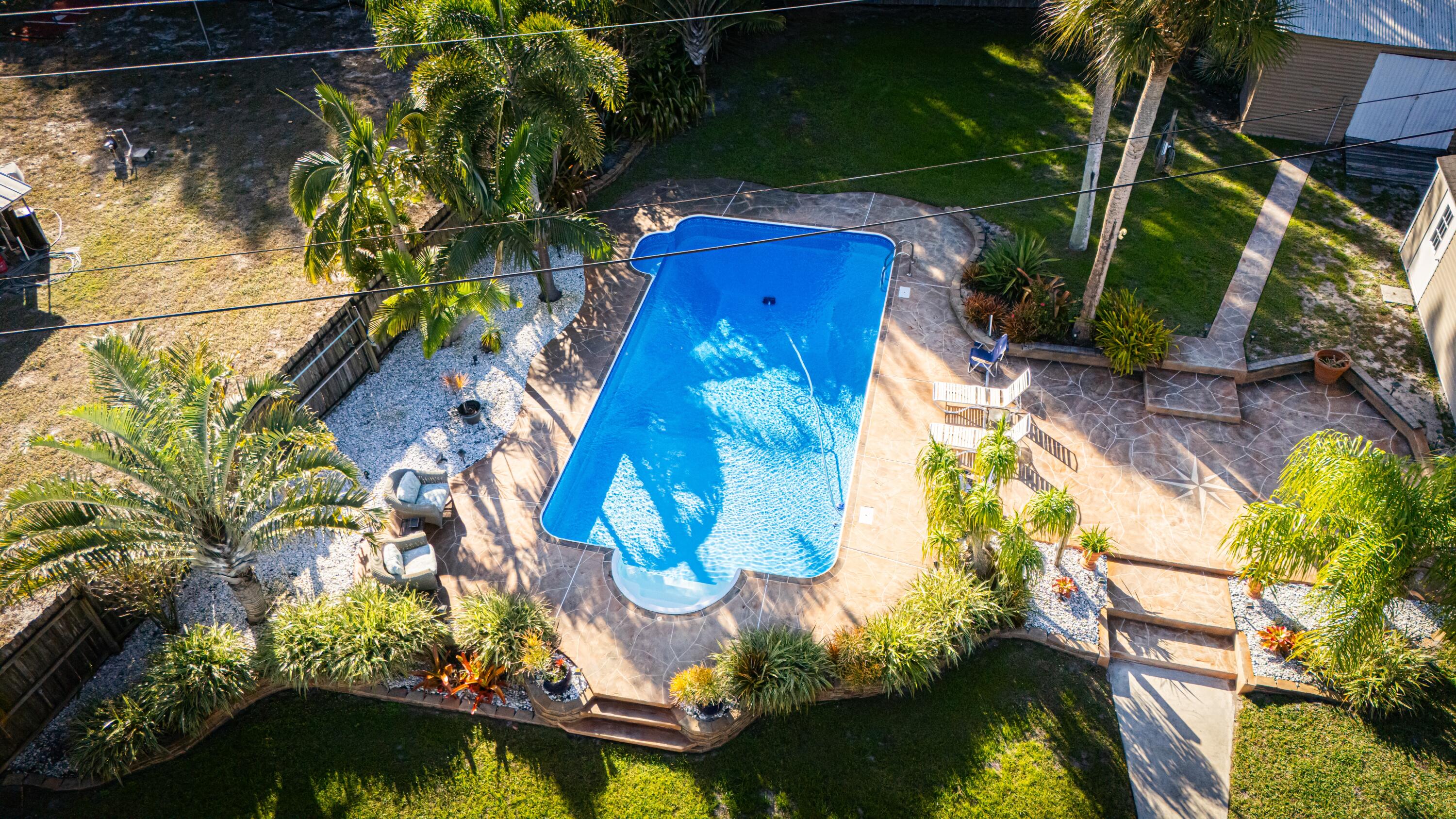 METES AND BOUNDS - Residential