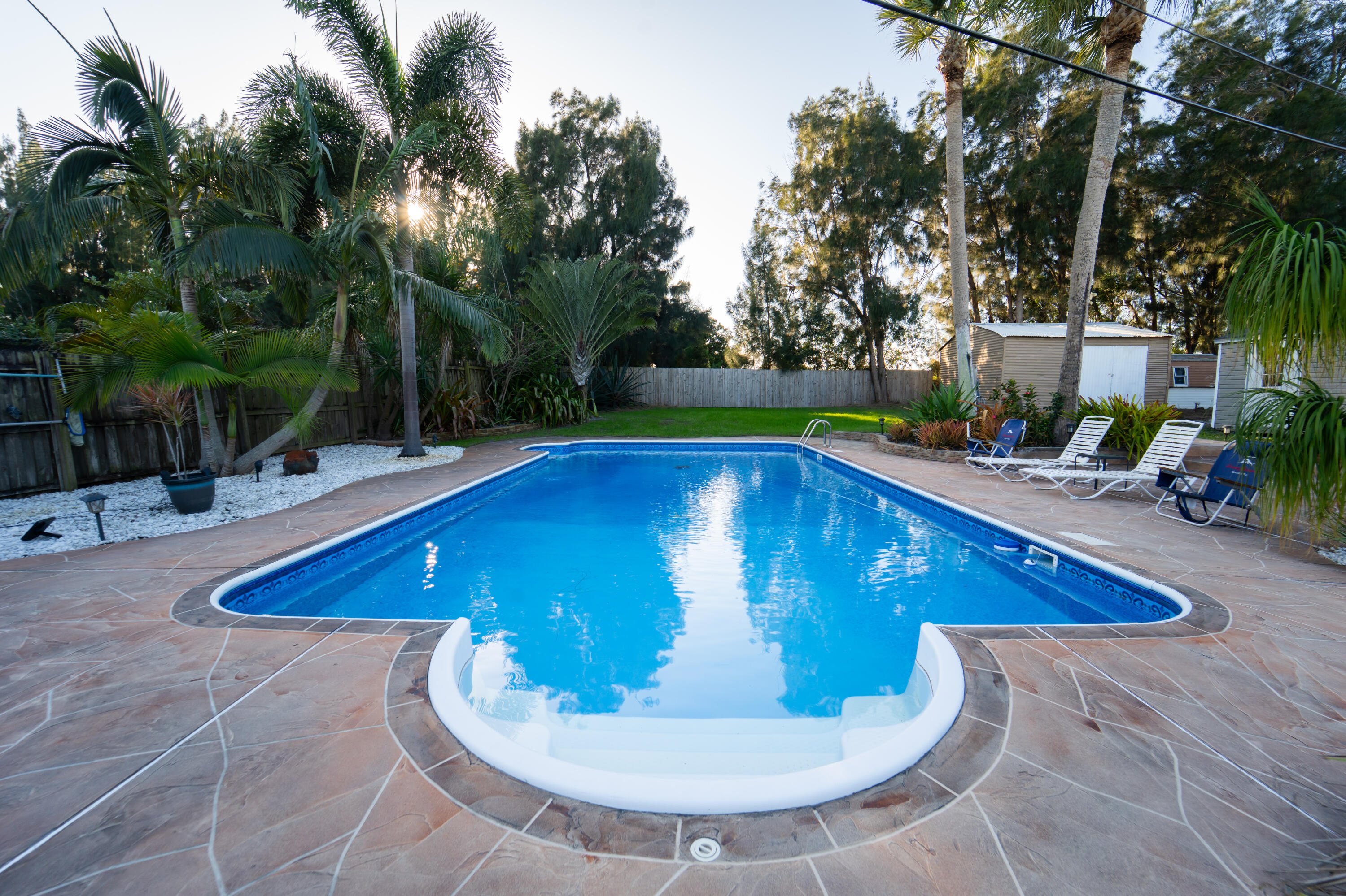 METES AND BOUNDS - Residential