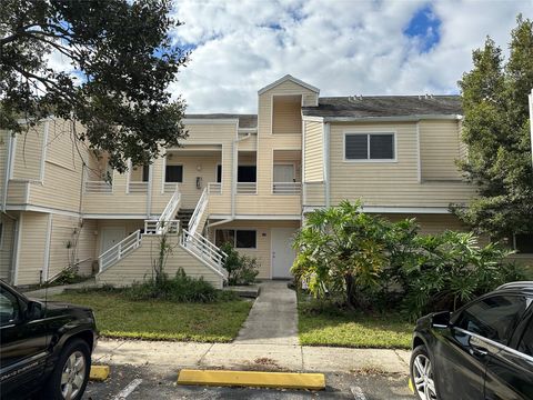 A home in Lauderdale Lakes