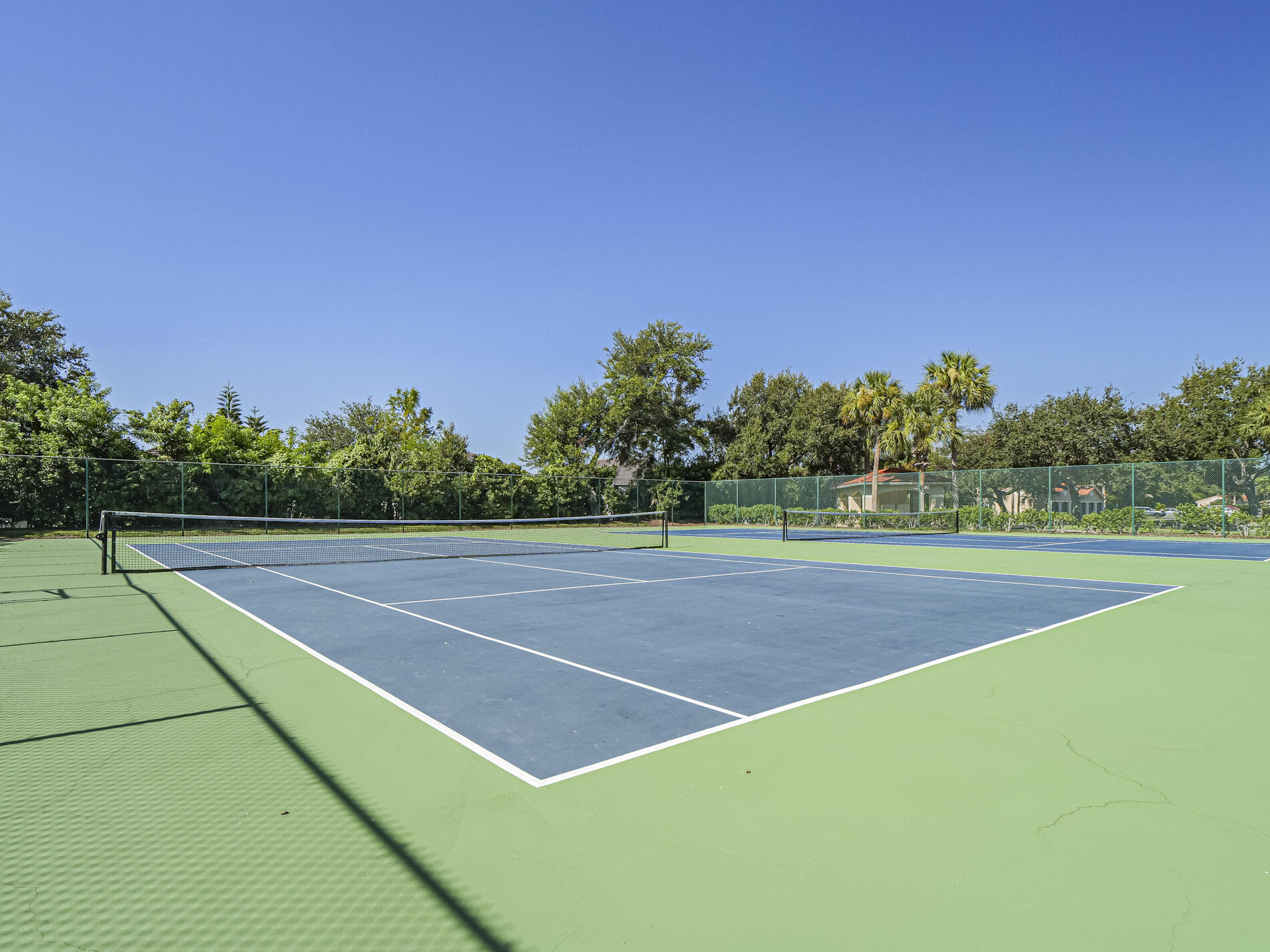 LAGUNA OF VERO BEACH - Residential Lease