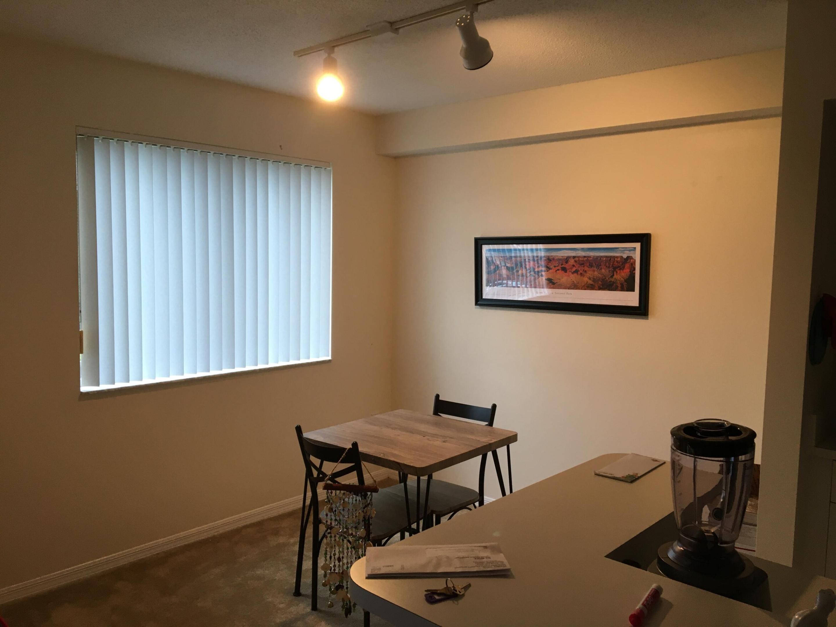 LAGUNA OF VERO BEACH - Residential Lease