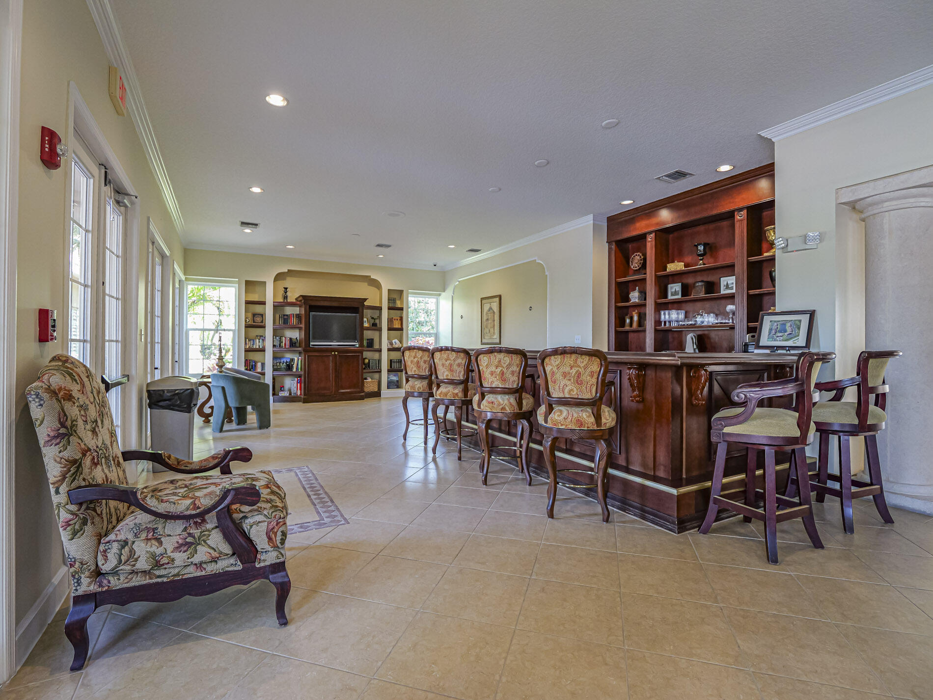 LAGUNA OF VERO BEACH - Residential Lease