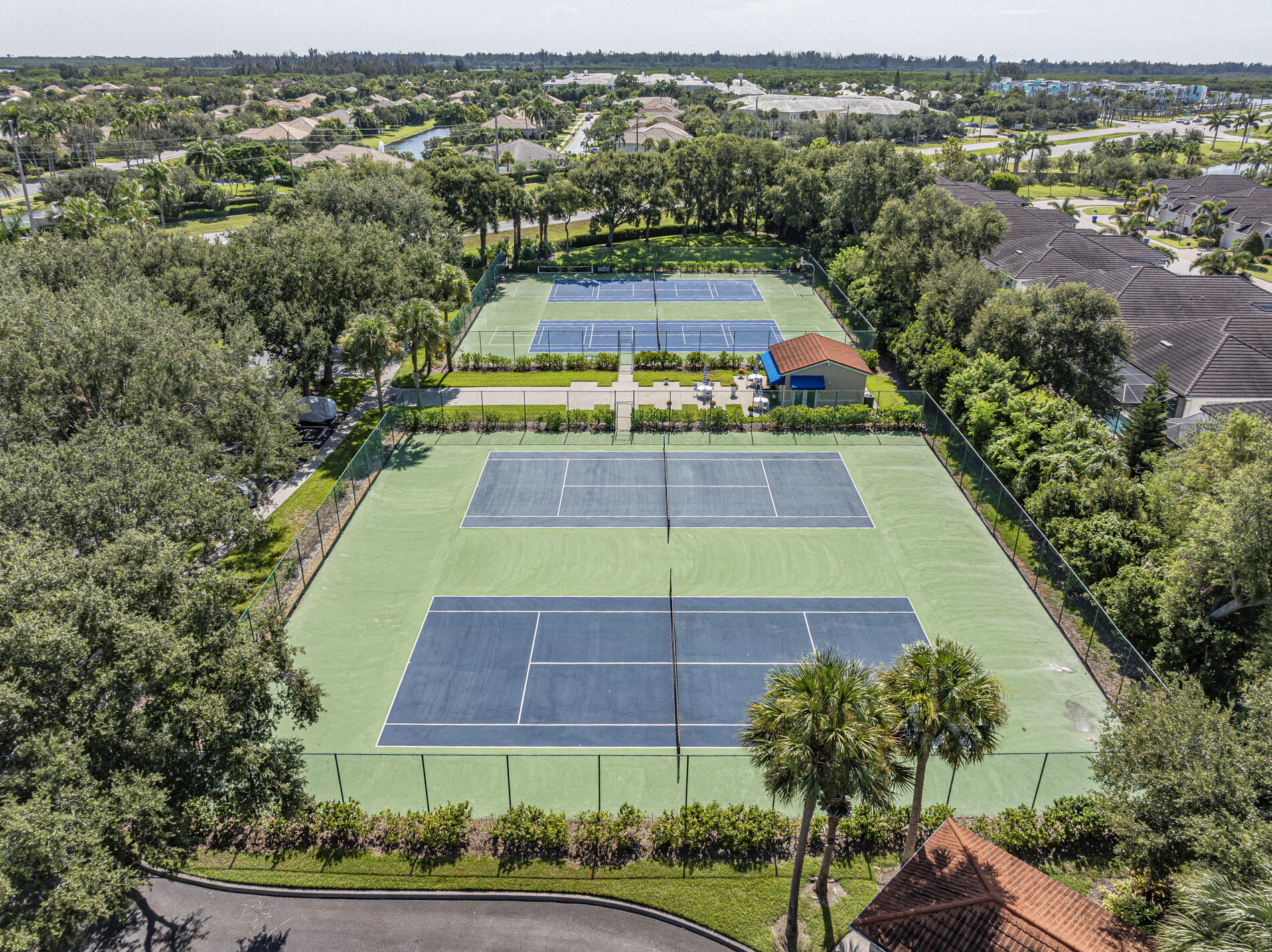 LAGUNA OF VERO BEACH - Residential Lease