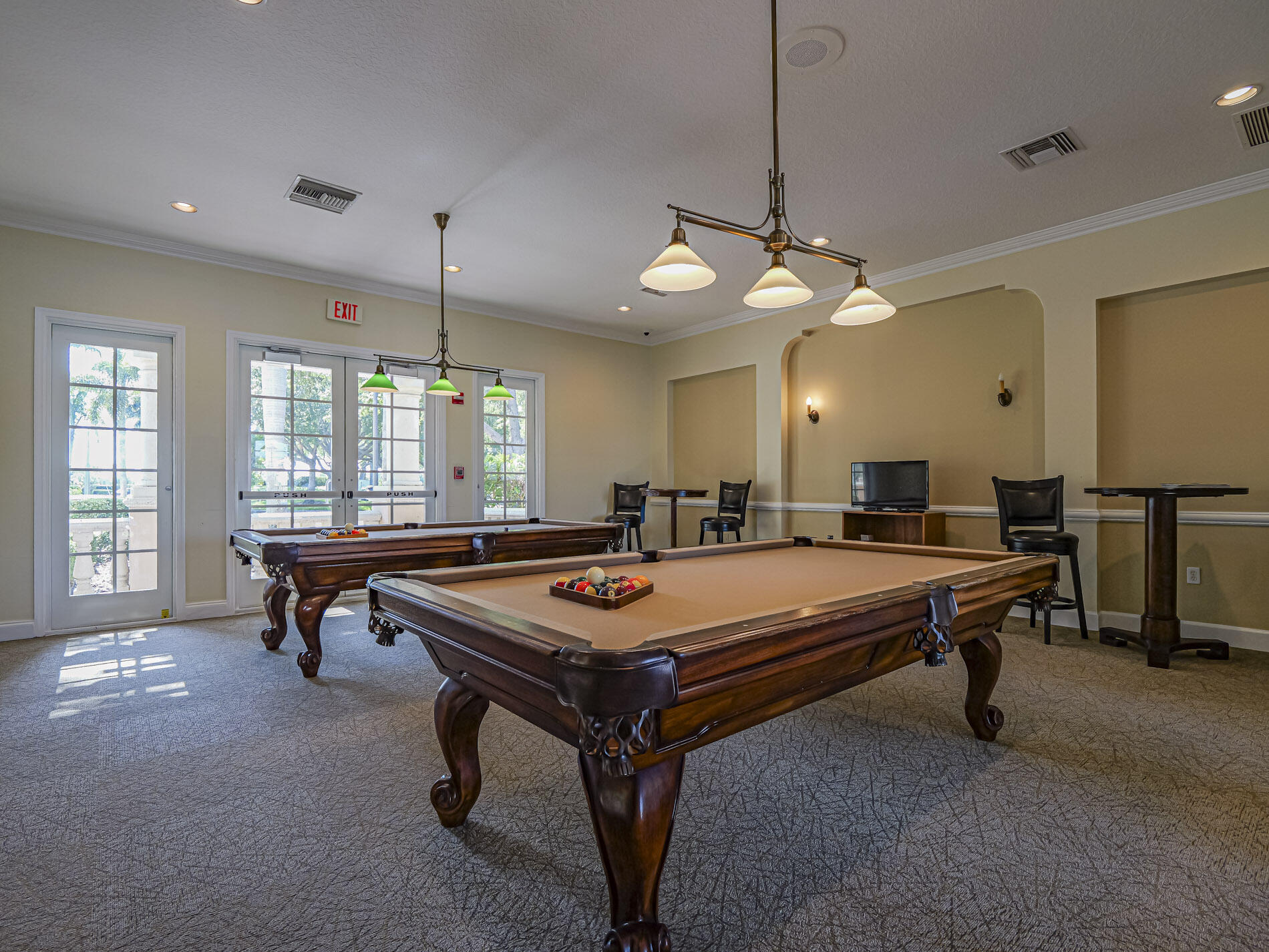 LAGUNA OF VERO BEACH - Residential Lease
