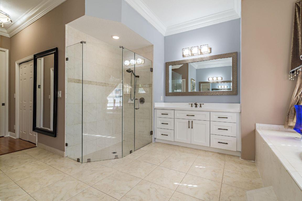 TALL PINES WATERWAY ESTATEs - Residential Lease