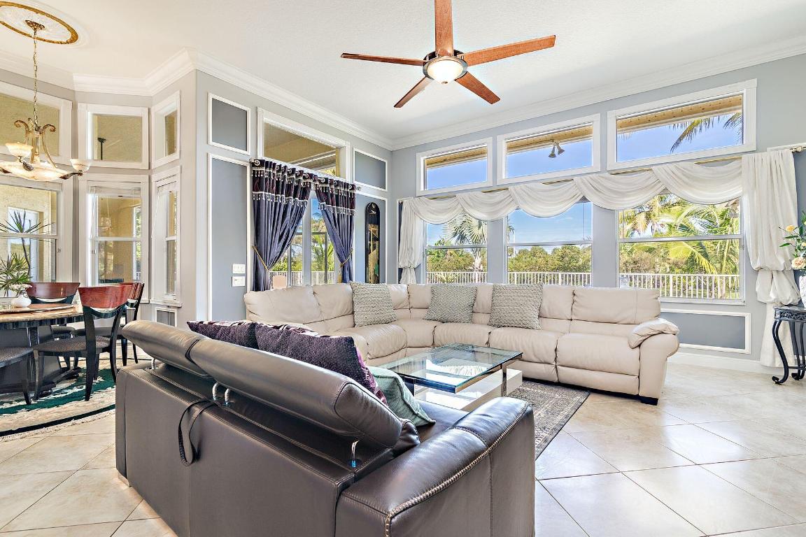 TALL PINES WATERWAY ESTATEs - Residential Lease