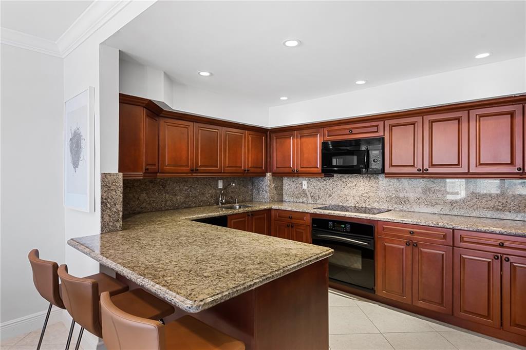 Regency Tower - Residential