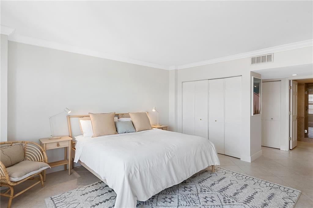 Regency Tower - Residential