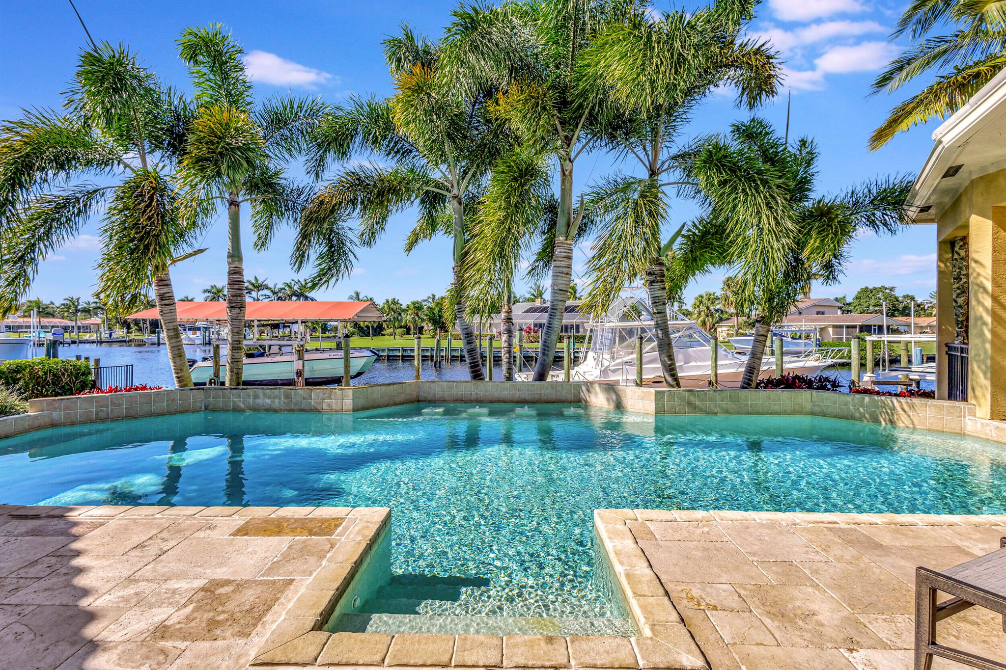 BEAU RIVAGE - Residential