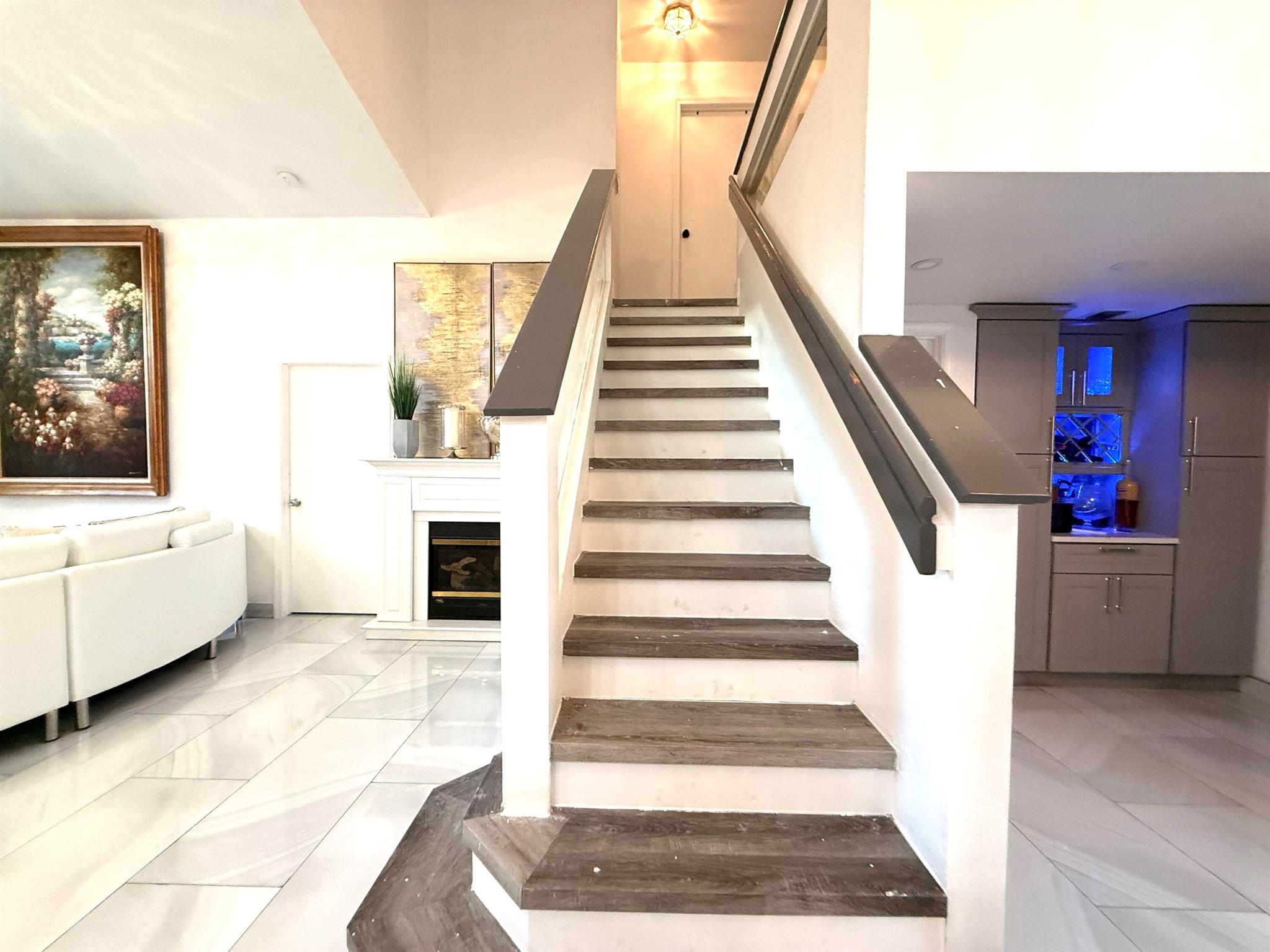 RIVER BRIDGE PAR 2F - Residential