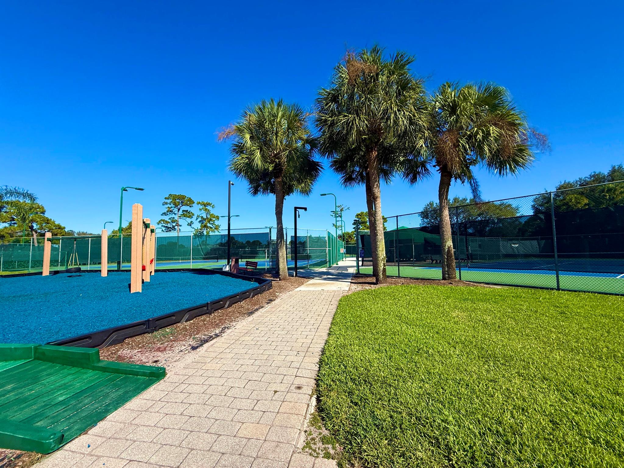 RIVER BRIDGE PAR 2F - Residential