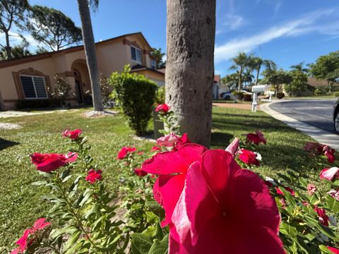 150 Paddock Lane Greenacres FL 33413