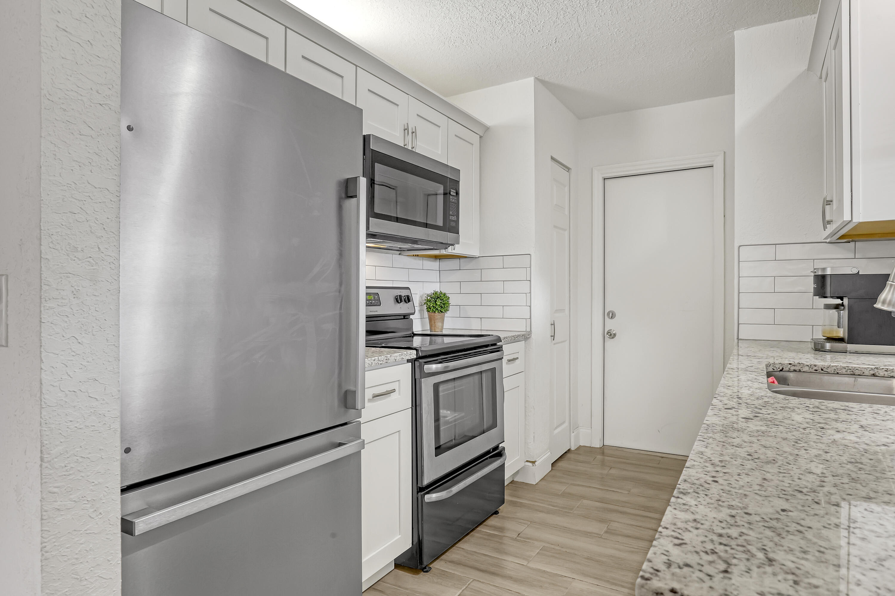 PORT ST LUCIE SECTION 8 - Residential