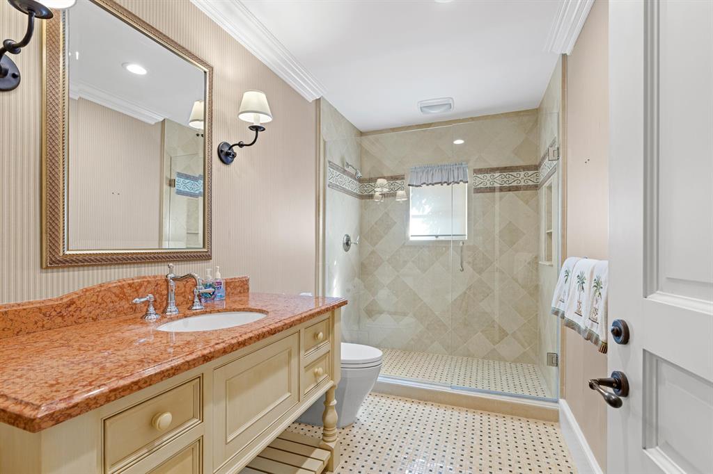 ROYAL PARK - Residential