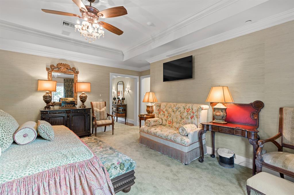 ROYAL PARK - Residential