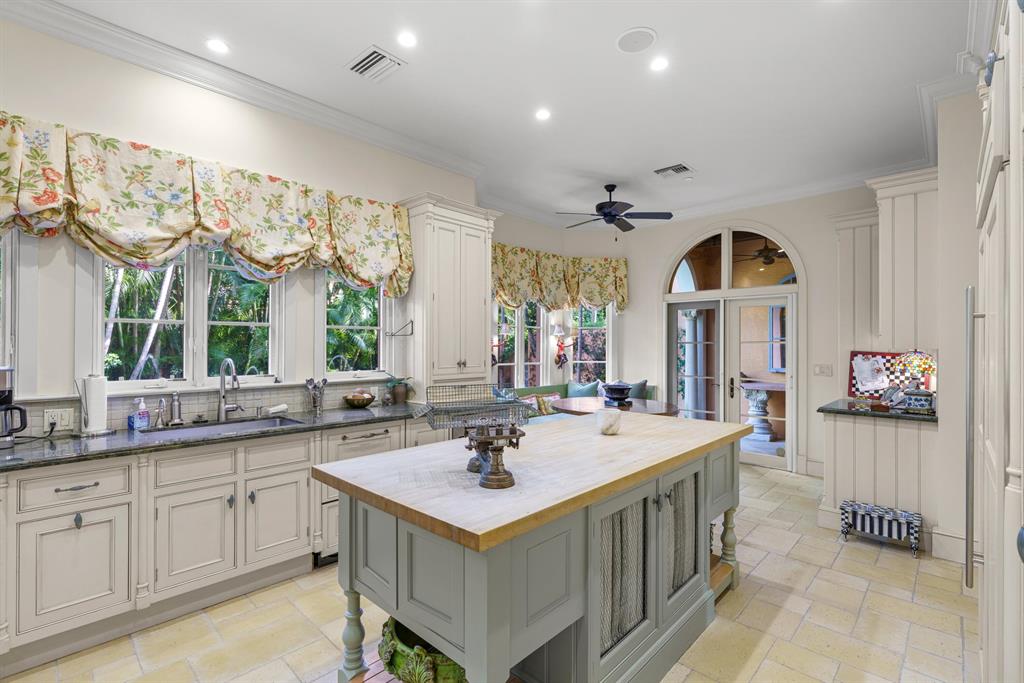 ROYAL PARK - Residential