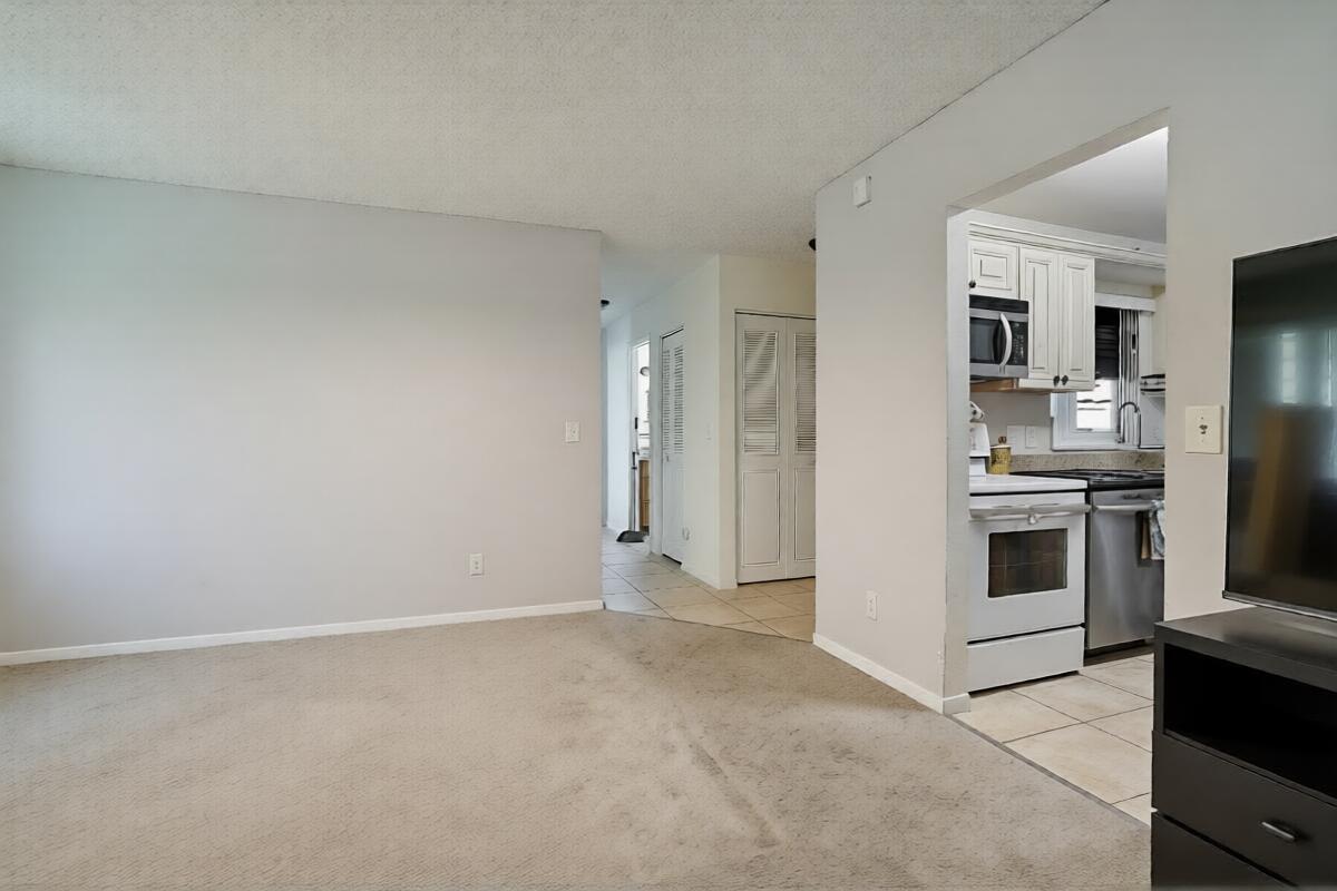 LUCERNE HOMES EAST 1 - Residential