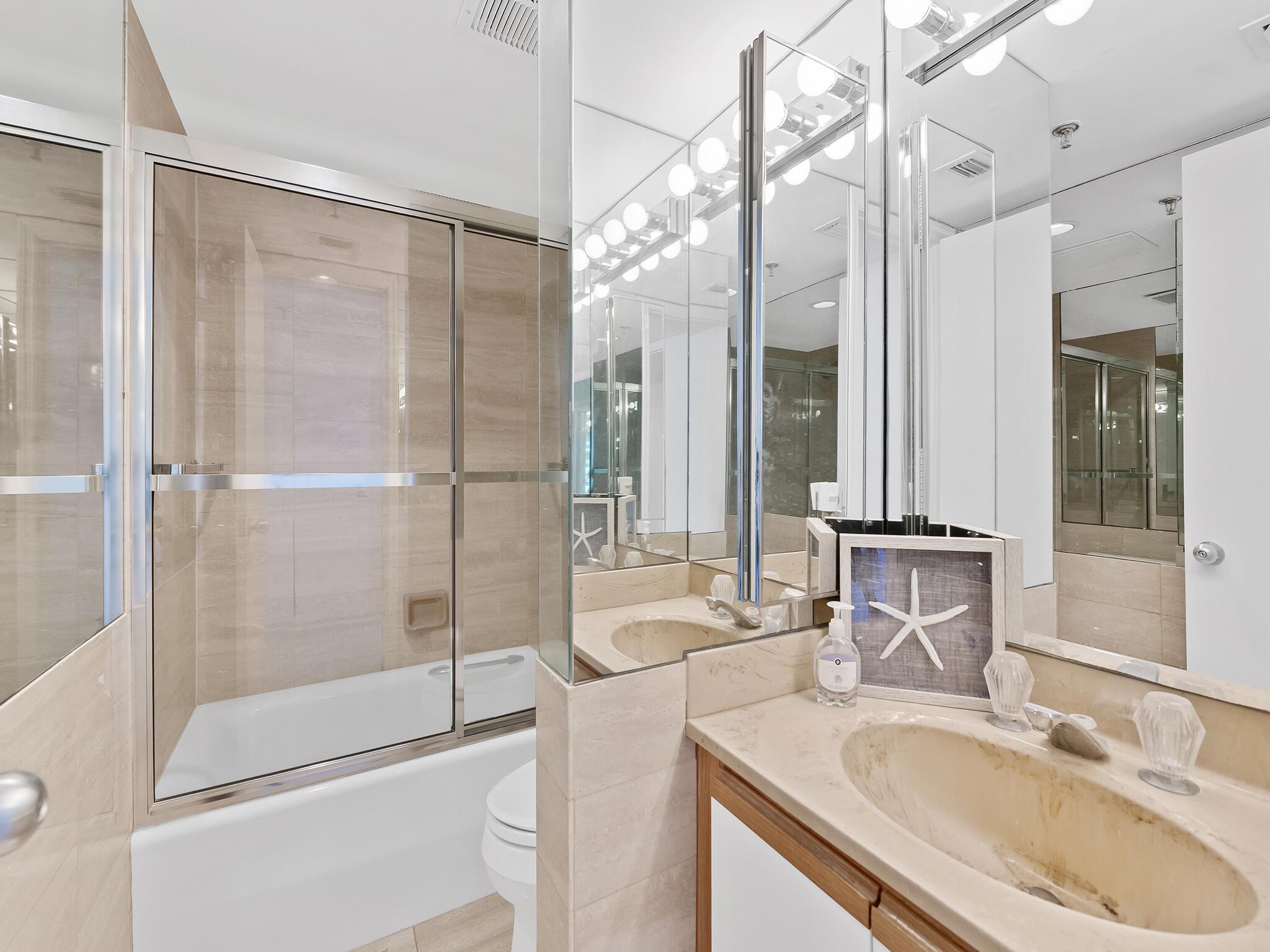 CLARENDON CONDO - Residential