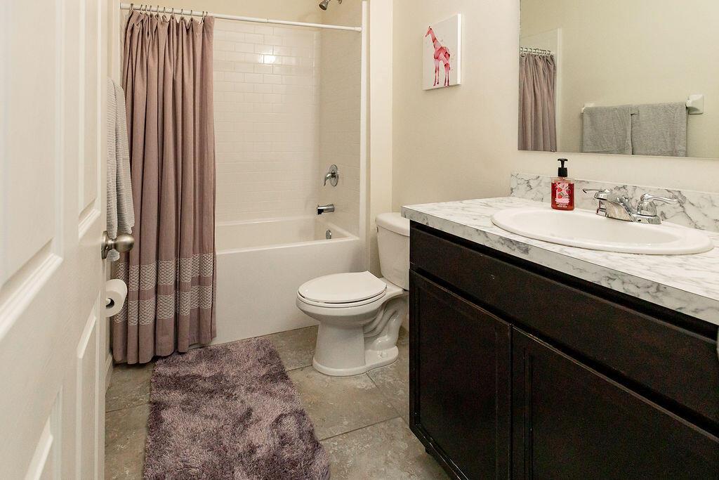 PORT ST LUCIE SECTION 17 - Residential Lease