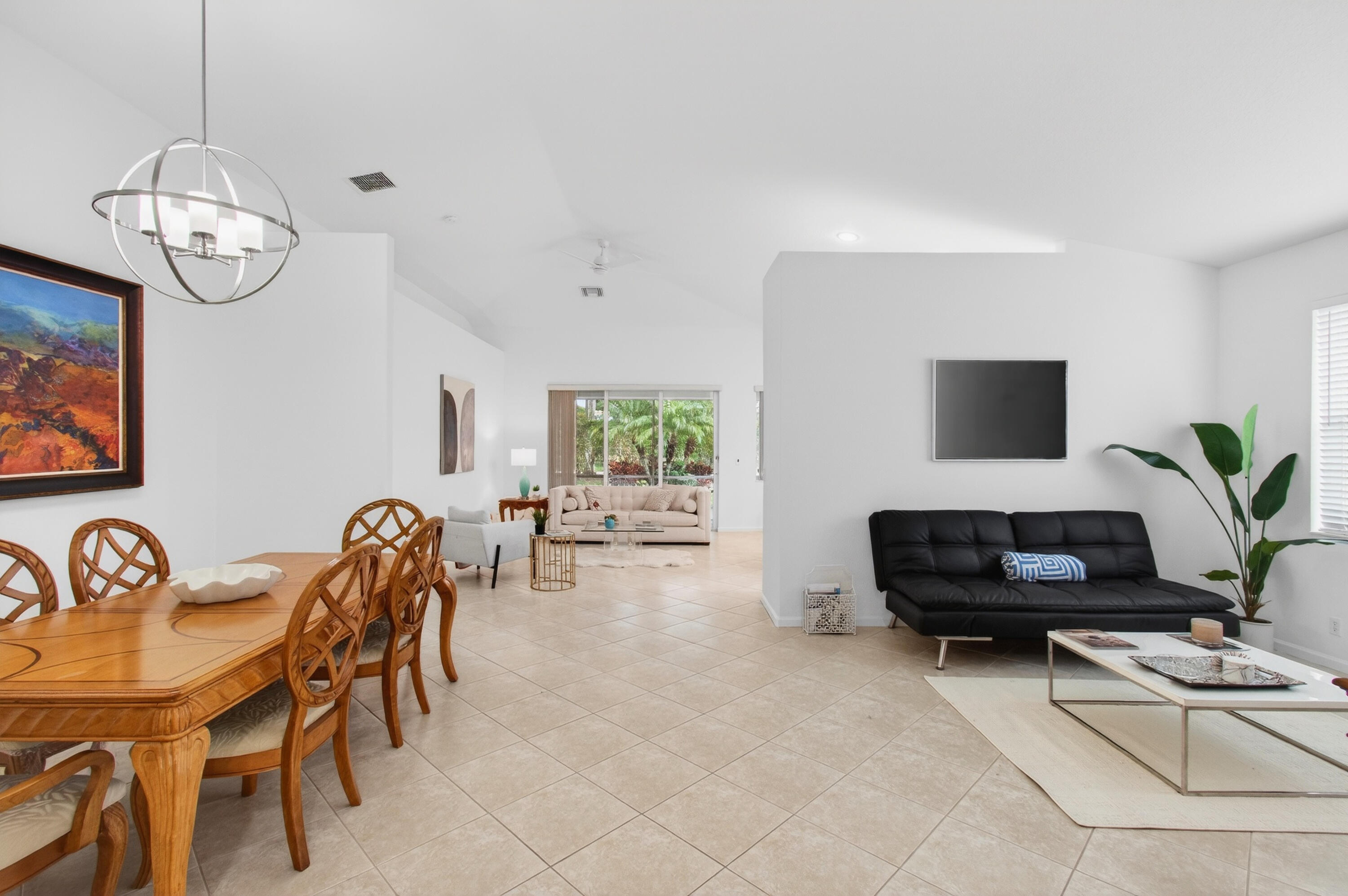 2320 Sapphire Circle