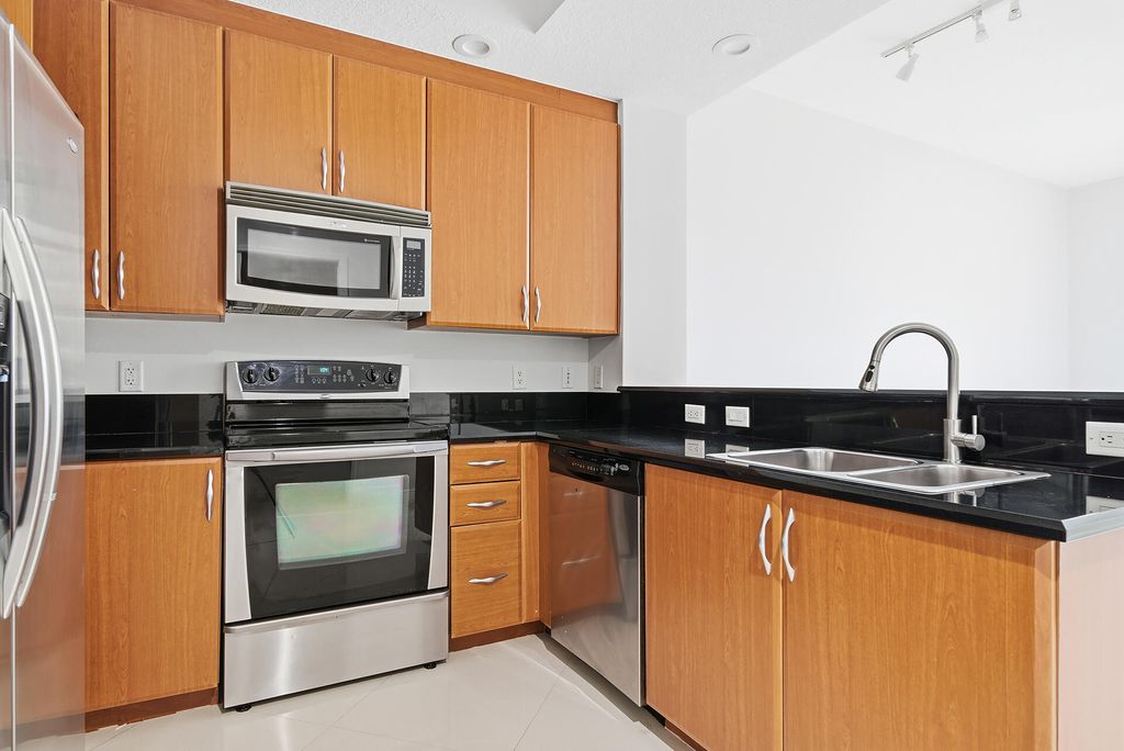 Photo of 701 S Olive Avenue #1010, West Palm Beach, FL 33401 (MLS # R11162018)