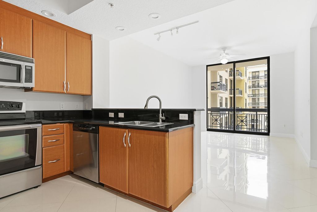 Photo of 701 S Olive Avenue #1010, West Palm Beach, FL 33401 (MLS # R11162018)