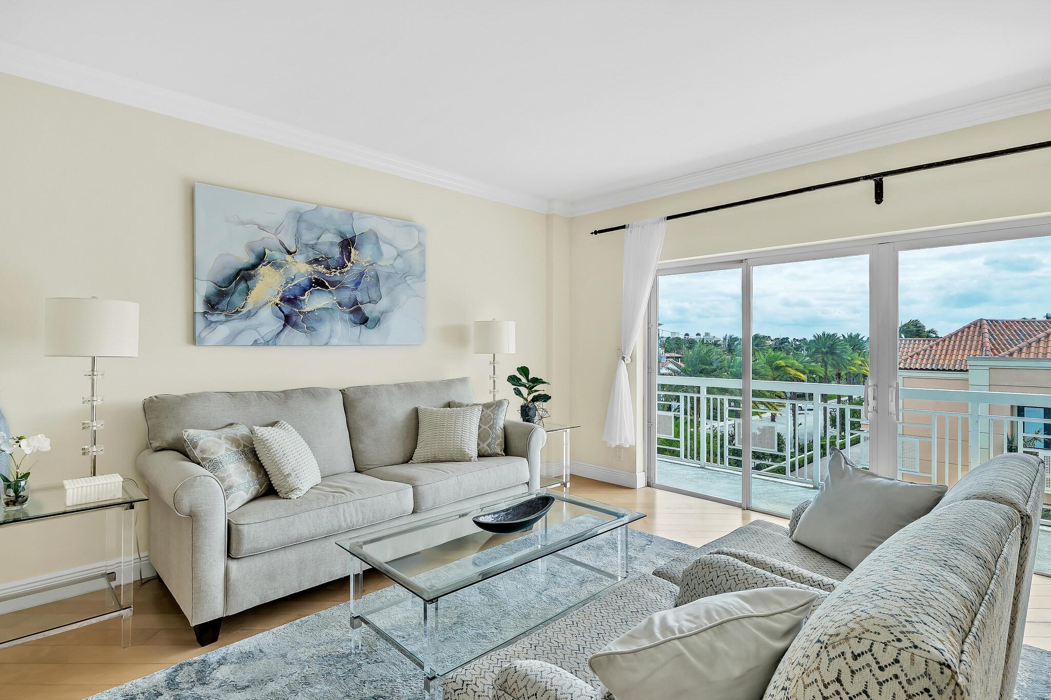 LAKE TOWERS CONDO - Residential Lease