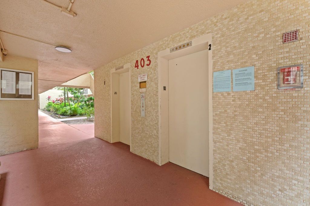 Photo of 403 NW 68th Avenue #517, Plantation, FL 33317 (MLS # F10549097)