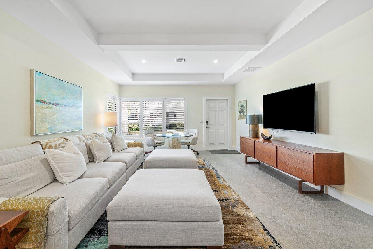 OUTRIGGER CONDO - Residential