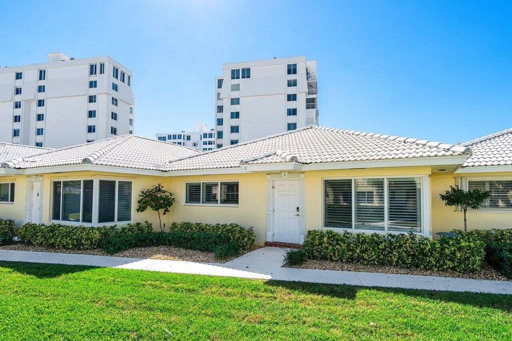 Photo of 1920 S Ocean Boulevard #2-F, Delray Beach, FL 33483 (MLS # R11164285)