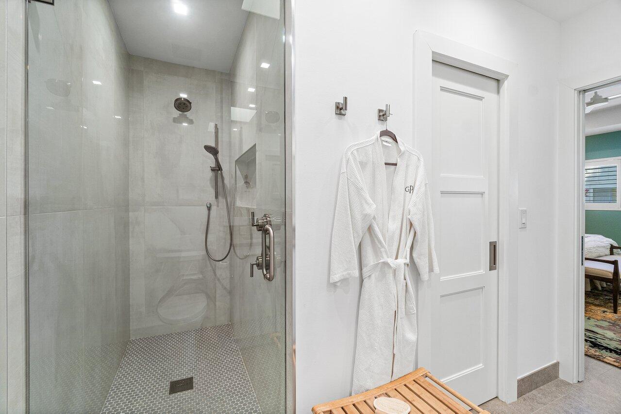 OUTRIGGER CONDO - Residential