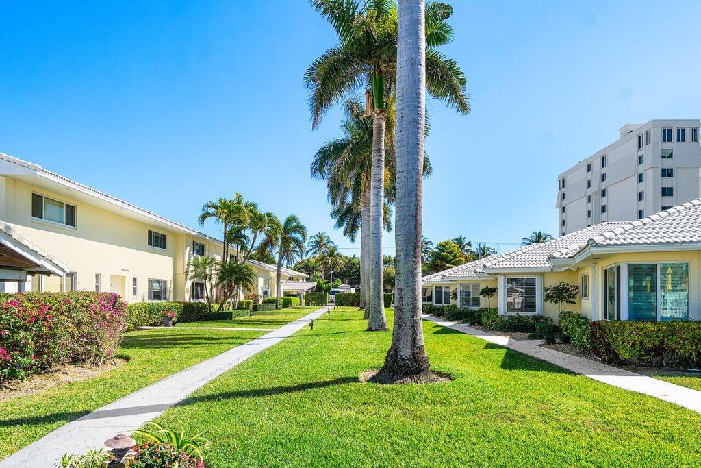 Photo of 1920 S Ocean Boulevard #2-F, Delray Beach, FL 33483 (MLS # R11164285)