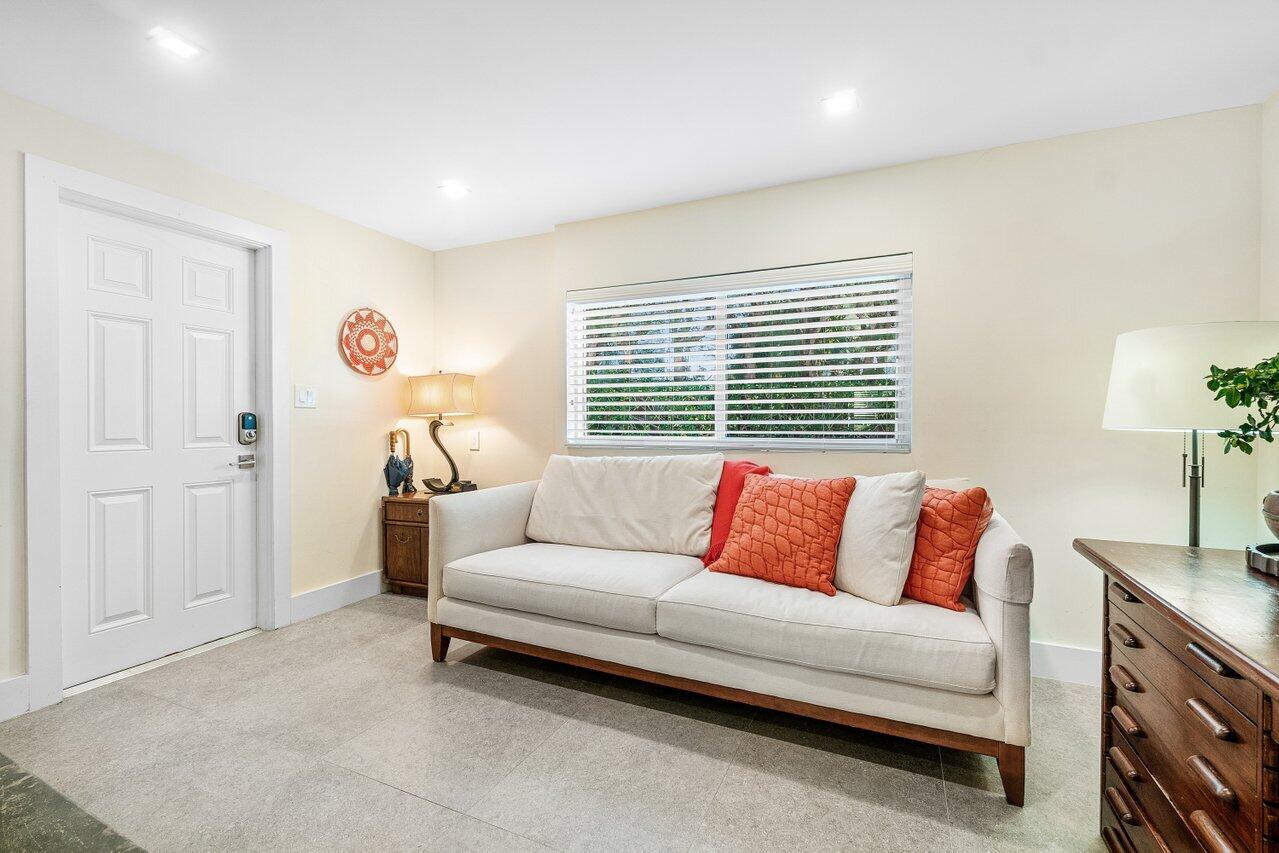 OUTRIGGER CONDO - Residential