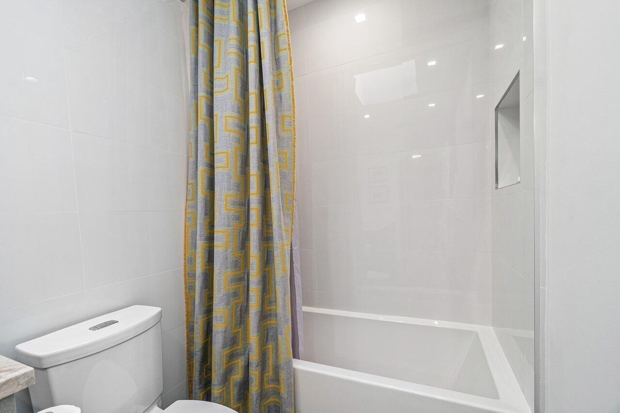 OUTRIGGER CONDO - Residential