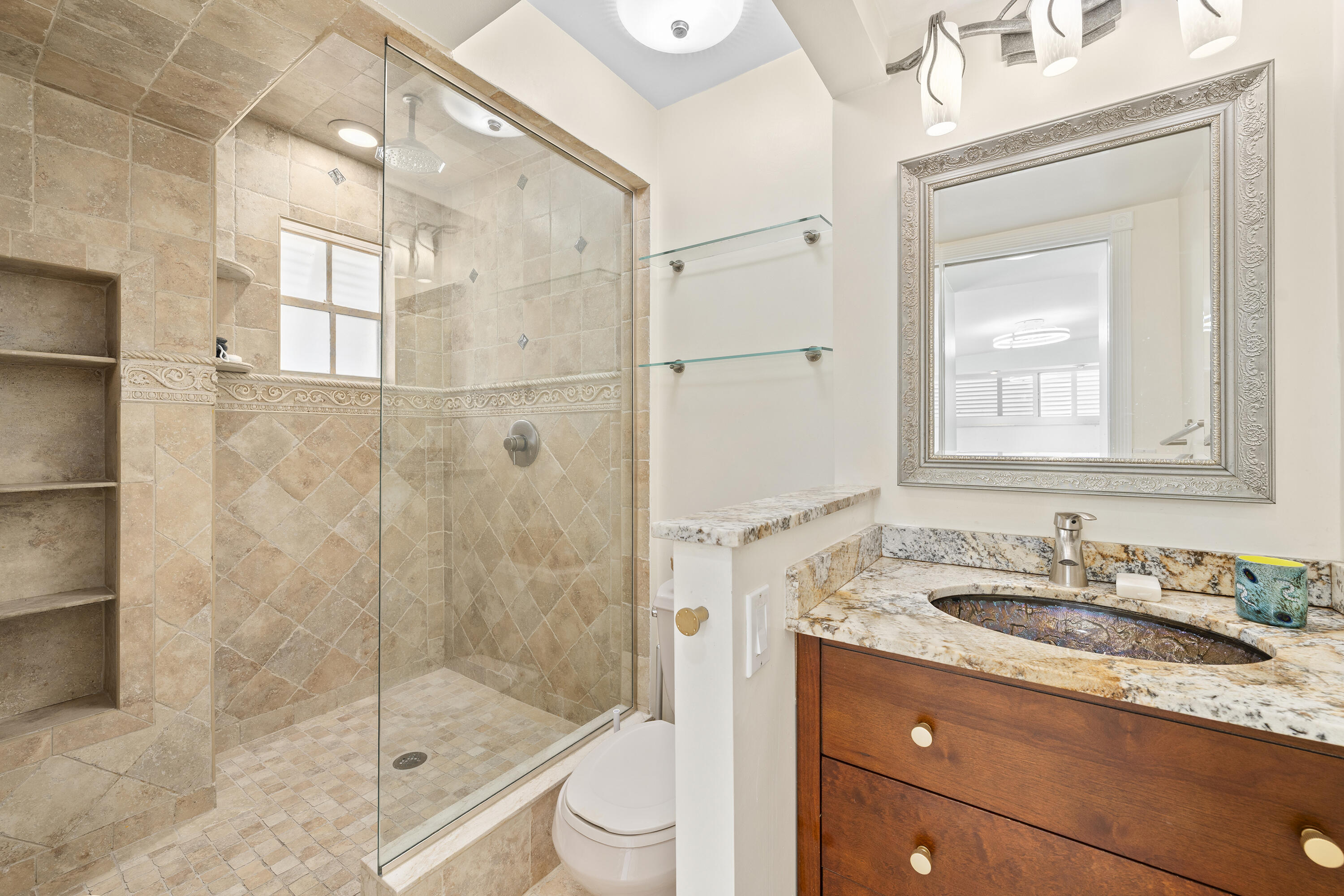NORTH LAKE WORTH - Residential