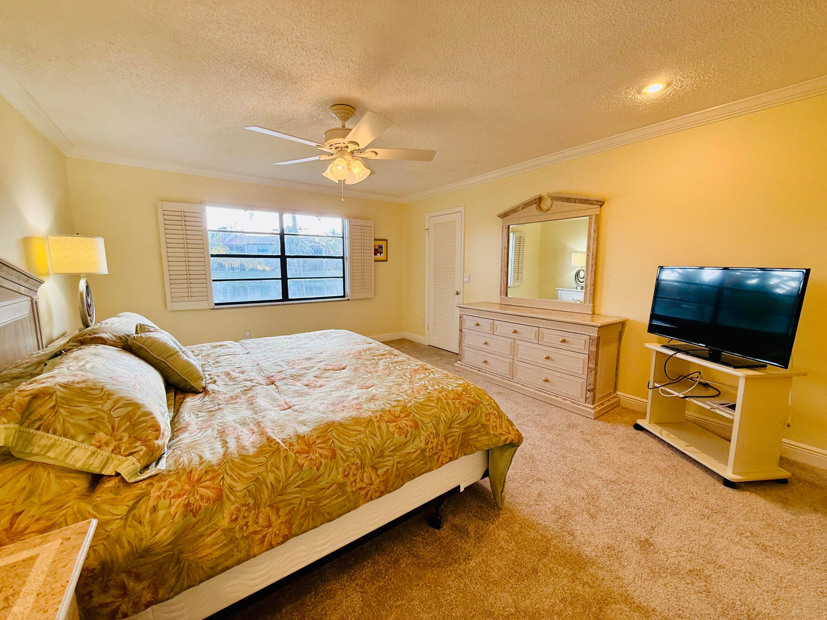 PINES OF BOCA LAGO - Residential