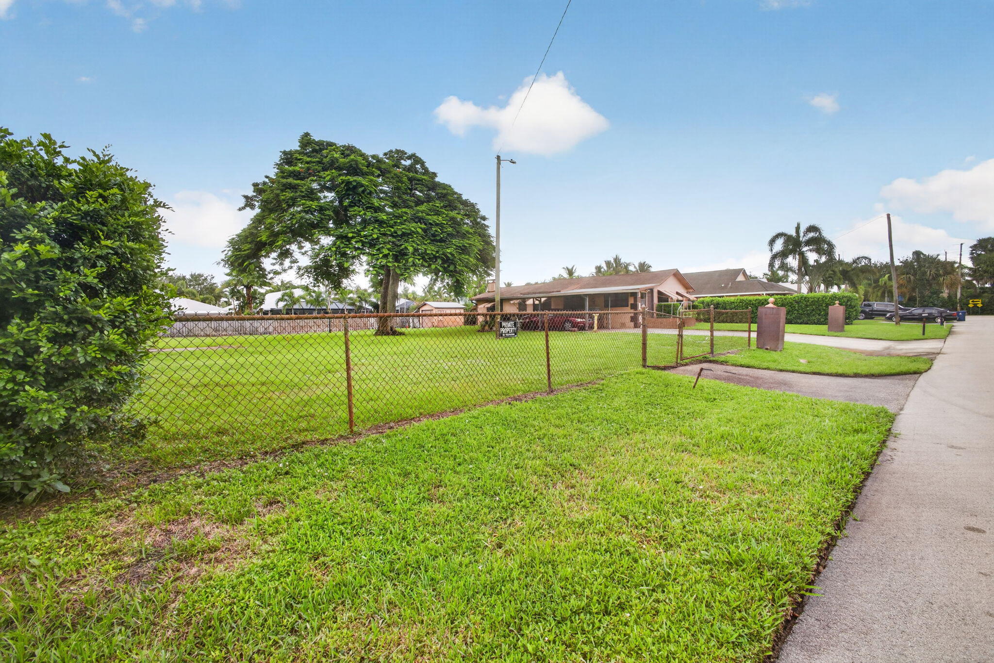 17610 W Cinquez Park Road W